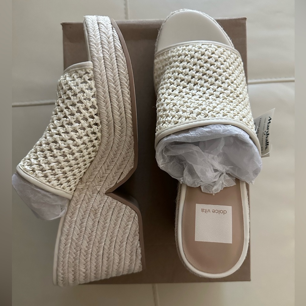 Dolce Vita Saydie Ivory Raffia Heel